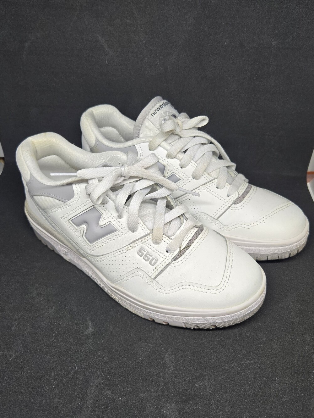 New Balance 550 Sneakers - White/Light Gray